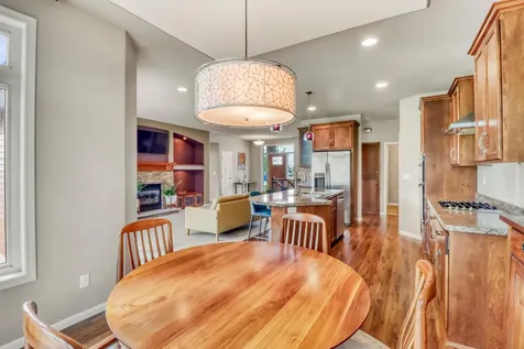 5831 Autumn Drive S Fargo ND 58104