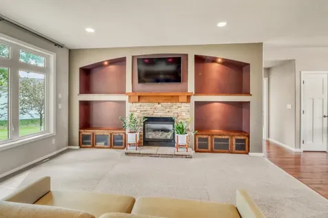 5831 Autumn Drive S Fargo ND 58104