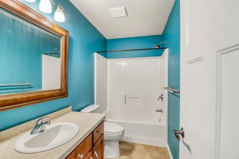 5831 Autumn Drive S Fargo ND 58104