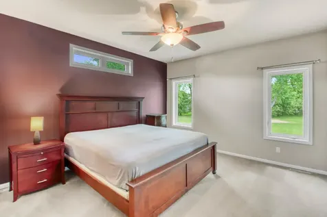 5831 Autumn Drive S Fargo ND 58104