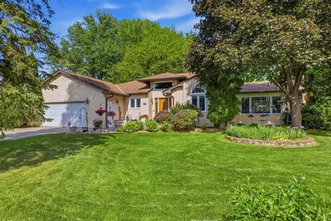 100 Shady Oak Circle Delano MN 55328