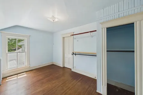 1152 Ross Avenue Saint Paul MN 55106