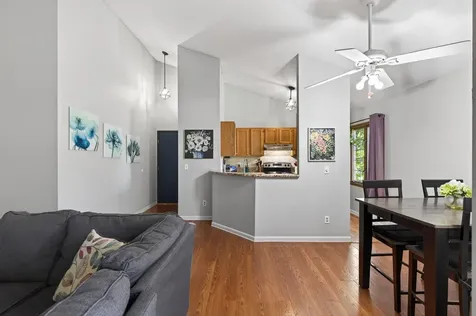 1063 Duckwood Drive Eagan MN 55123