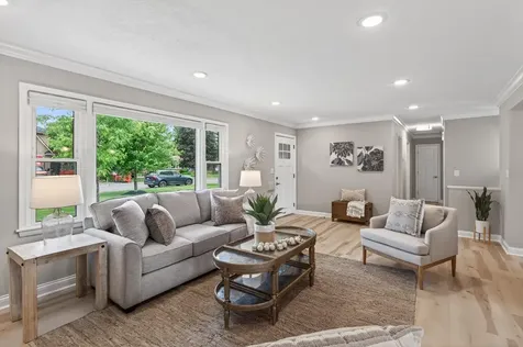 6037 York Avenue S Edina MN 55410