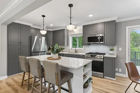 6037 York Avenue S Edina MN 55410