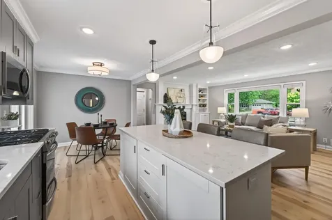 6037 York Avenue S Edina MN 55410