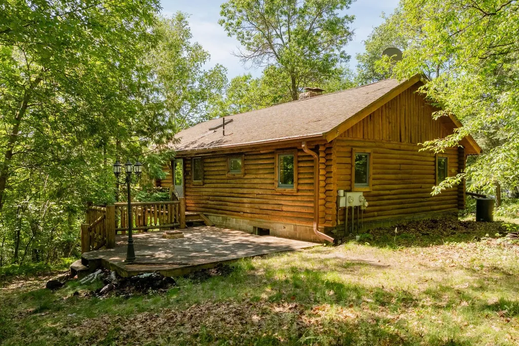 35073 Star Lake Drive Pequot Lakes MN 56472