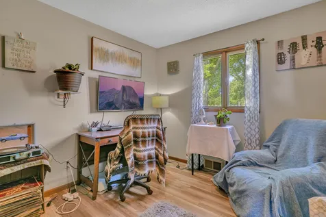 606 3rd Avenue S Raymond MN 56282