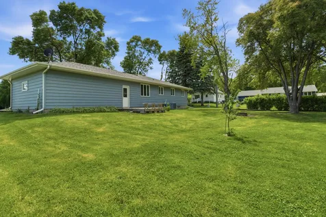 606 3rd Avenue S Raymond MN 56282