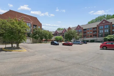500 County Road B W Roseville MN 55113