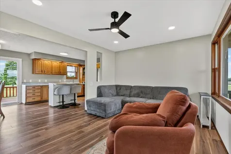 50105 75th Avenue Kenyon MN 55946