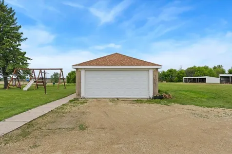 50105 75th Avenue Kenyon MN 55946
