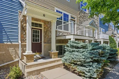 1842 Colonial Lane Chanhassen MN 55317