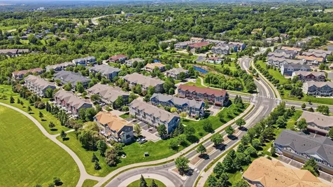 1842 Colonial Lane Chanhassen MN 55317
