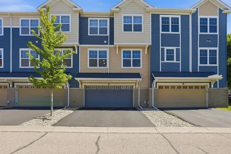 1842 Colonial Lane Chanhassen MN 55317
