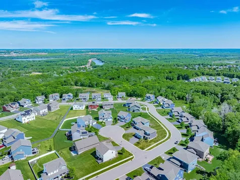 1407 Ironwood Court Carver MN 55315
