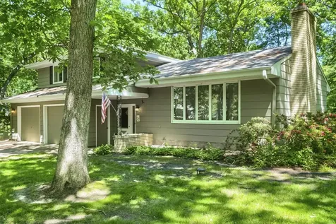 4696 126th Street N White Bear Lake MN 55110