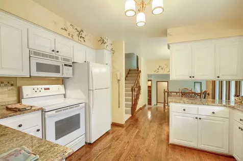 4696 126th Street N White Bear Lake MN 55110