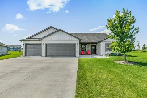 2108 Lindas Court Sartell MN 56377