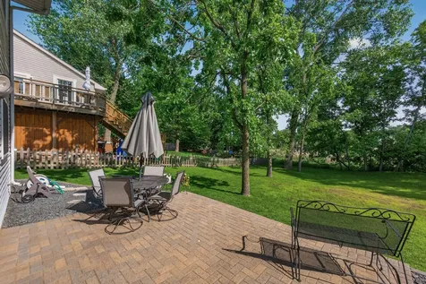 7457 54th Street N Oakdale MN 55128