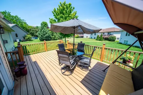 546 Lake Crest Lane NW Rochester MN 55901