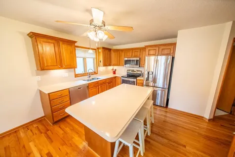 546 Lake Crest Lane NW Rochester MN 55901