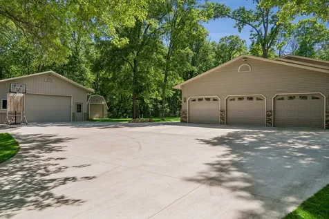 14935 191st Avenue NW Elk River MN 55330