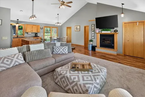 10366 80th Avenue Milaca MN 56353