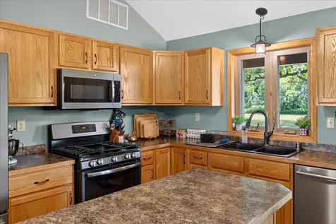 10366 80th Avenue Milaca MN 56353