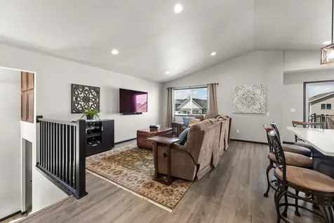 6365 83rd Avenue S Horace ND 58047