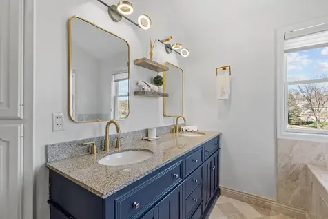 9154 Edinburgh Lane Woodbury MN 55125