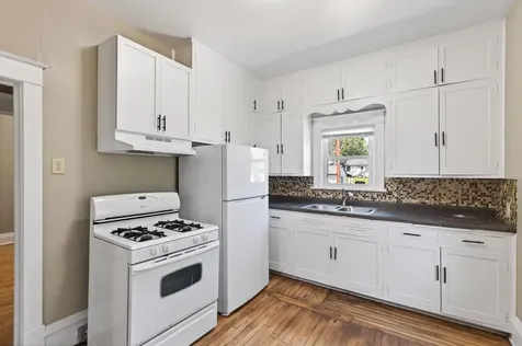 1041 Magnolia Avenue E Saint Paul MN 55106