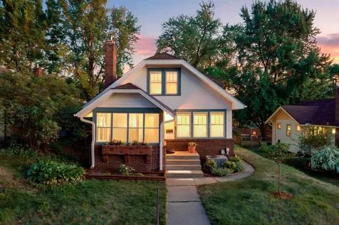 1404 27th Avenue NE Minneapolis MN 55418