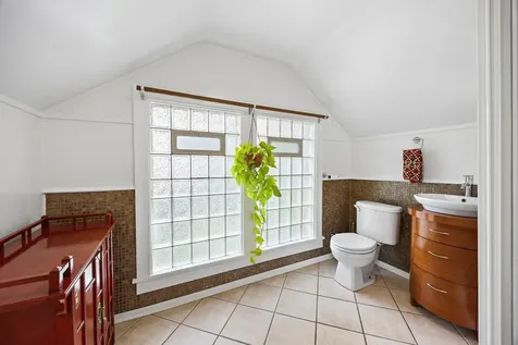 1404 27th Avenue NE Minneapolis MN 55418