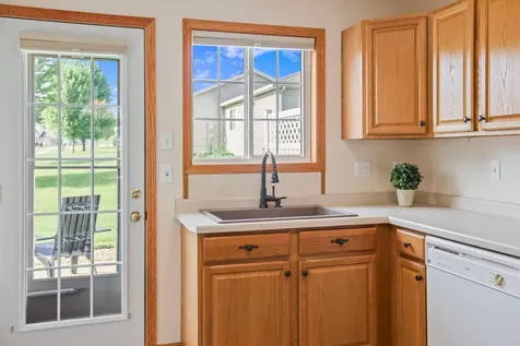 1224 25th Avenue NW Faribault MN 55021