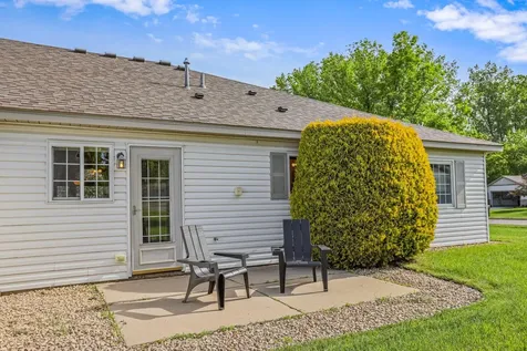 1224 25th Avenue NW Faribault MN 55021