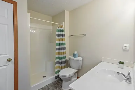 1224 25th Avenue NW Faribault MN 55021