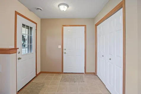 1224 25th Avenue NW Faribault MN 55021
