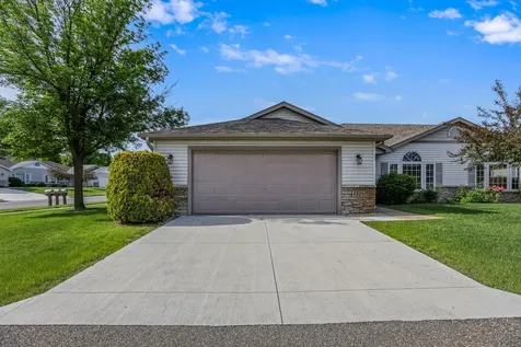 1224 25th Avenue NW Faribault MN 55021