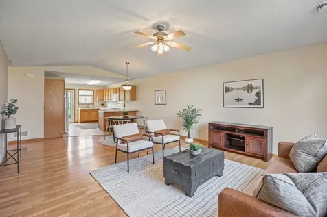 1224 25th Avenue NW Faribault MN 55021
