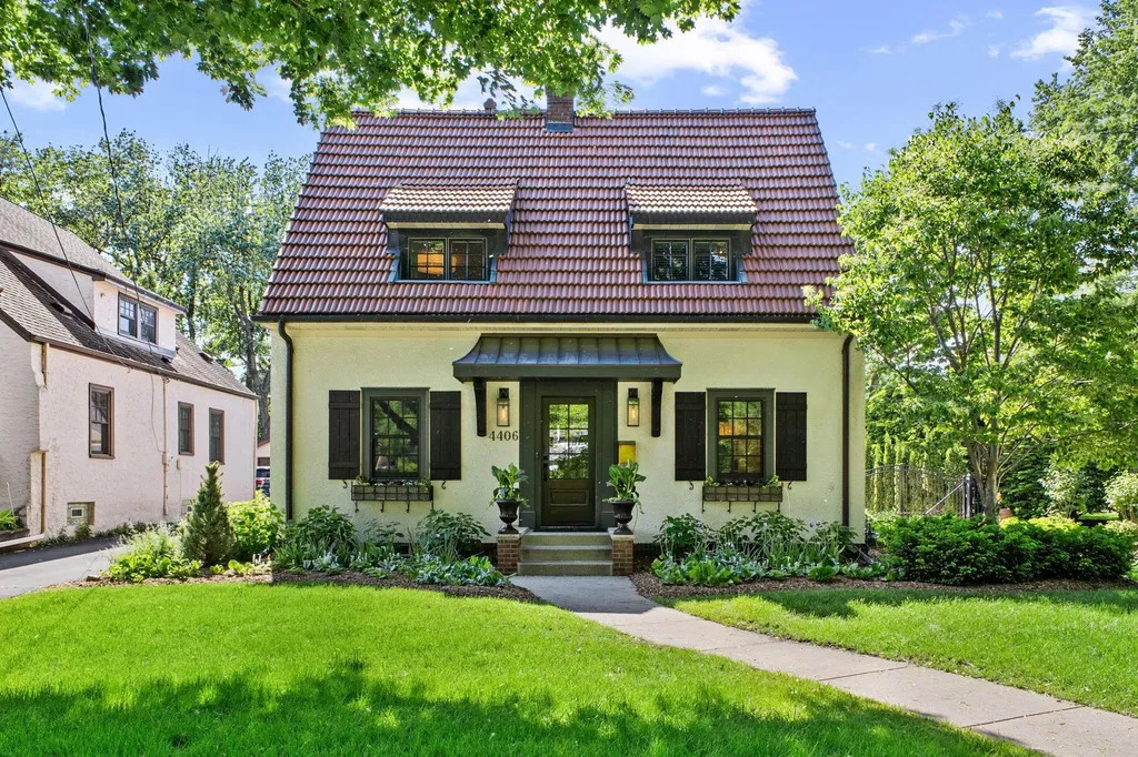 4406 Grimes Avenue S Edina MN 55424