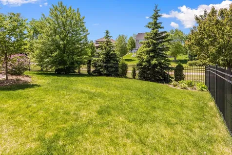 10321 Louisiana Avenue N Brooklyn Park MN 55445