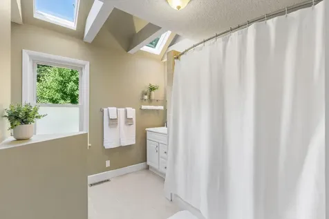 2752 Brunswick Avenue S Saint Louis Park MN 55416