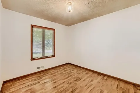 558 113th Lane NW Coon Rapids MN 55448
