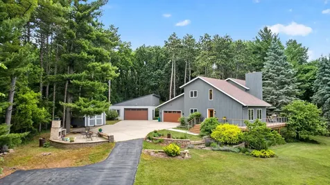 1393 White Birch Court NW Oronoco MN 55960