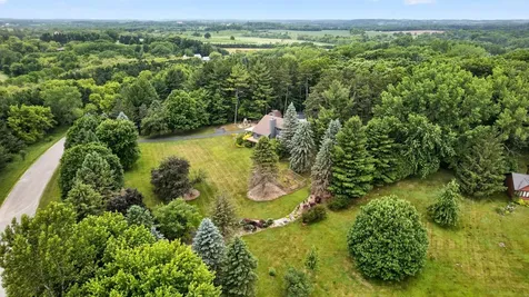 1393 White Birch Court NW Oronoco MN 55960