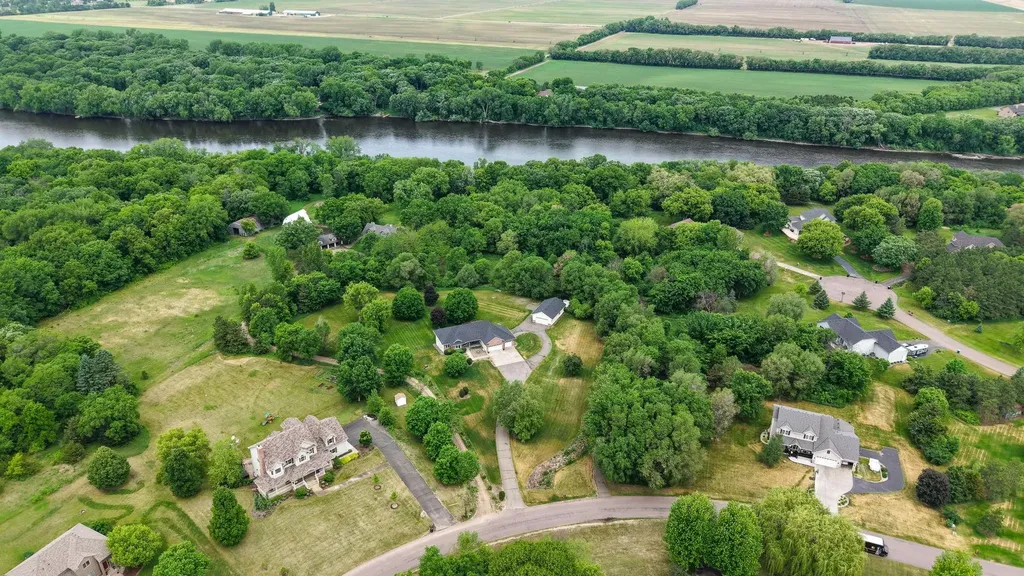 10009 James Avenue NE Monticello MN 55362