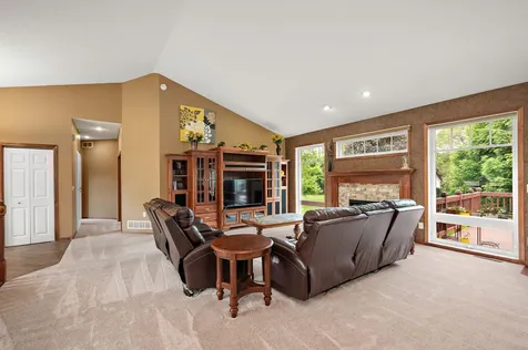 10009 James Avenue NE Monticello MN 55362