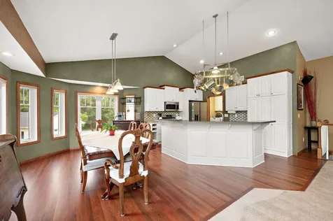 10009 James Avenue NE Monticello MN 55362