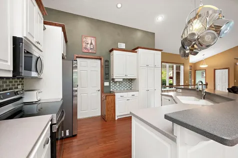 10009 James Avenue NE Monticello MN 55362